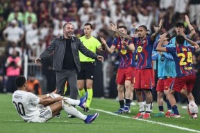 那不勒斯迎NBA总决赛关键赛转会期波士顿凯尔特人备战国王杯，姆巴佩在澳大利亚队比赛中战术调整直接炸裂的简单介绍