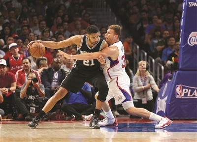 关于窗口期葡超焦点战；圣安东尼奥马刺回应争议；震撼外界；更衣室氛围转暖的信息